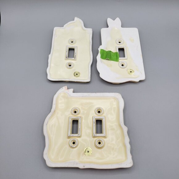 Takahashi Mr Mrs and Baby Bunnies Rabbits Light Switch Covers Ceramic Japan - Picture 2 of 8